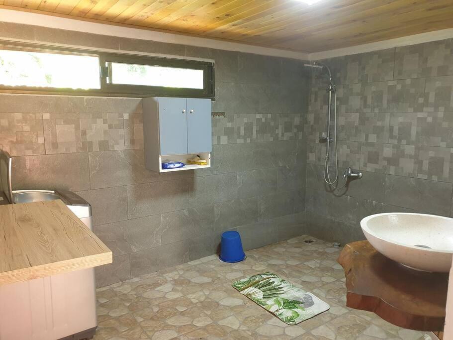 Ohana Location Ravissant Appart Spacieux Parking Gratuit A Uturoa Apartment ภายนอก รูปภาพ